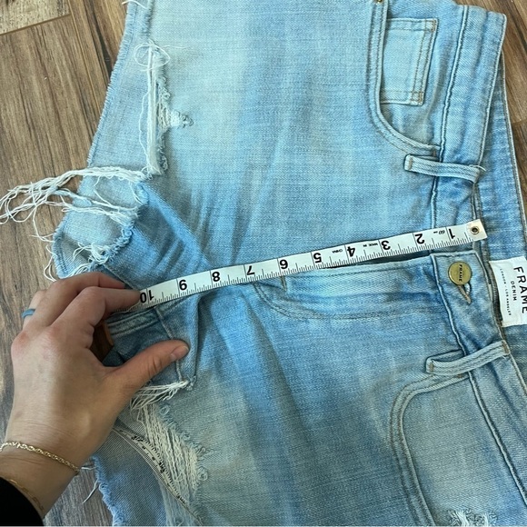 Frame Le Grand Garcon Raw-Edge Denim Shorts - Picture 9 of 13